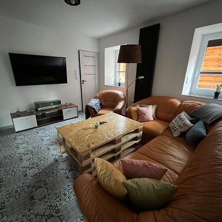 Blisko Teatru 2 Apartment Валбжих Екстериор снимка
